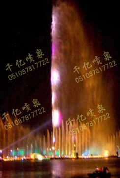 Ultra high fountain 006